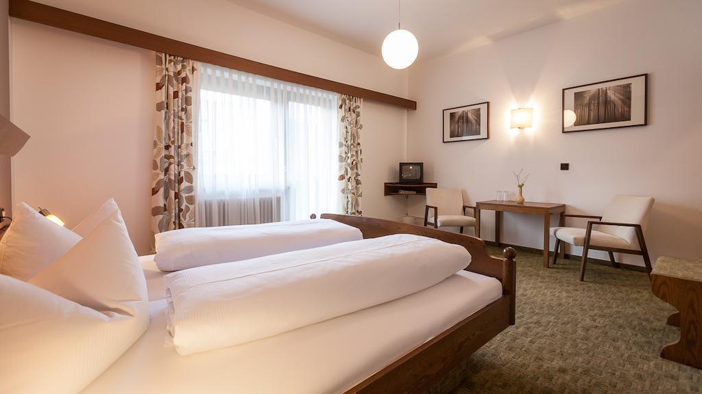 Gasthaus Zum Hirsch Gutach Kamer foto