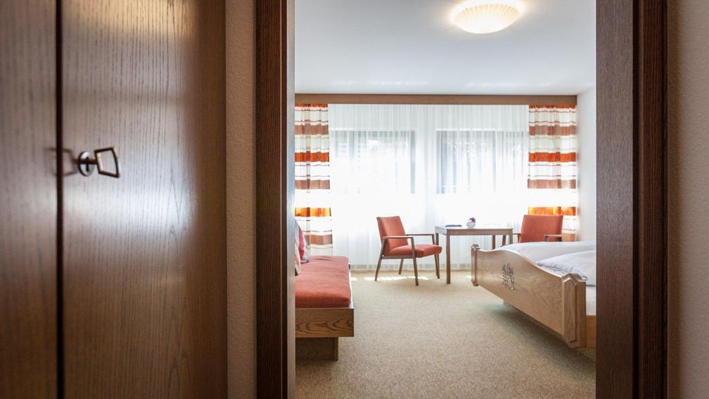 Gasthaus Zum Hirsch Gutach Kamer foto